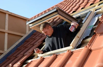 Pose de fenêtres de toit Velux à Orgelet